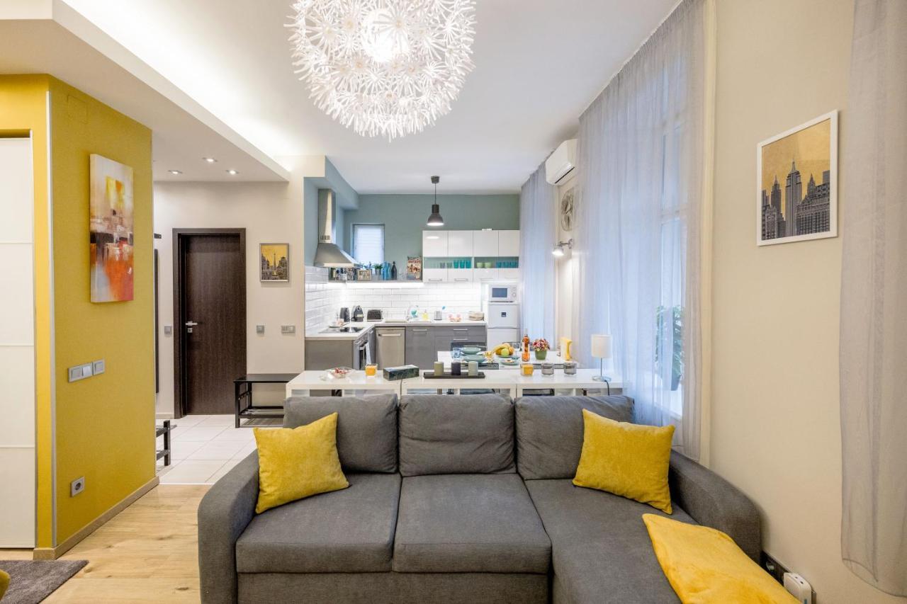 Pearl In The Heart Of The City Budapest Exterior photo
